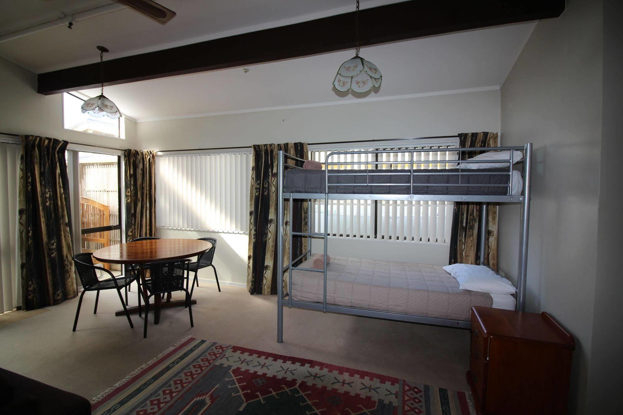 Yha Sunflower Lodge New Plymouth Zewnętrze zdjęcie